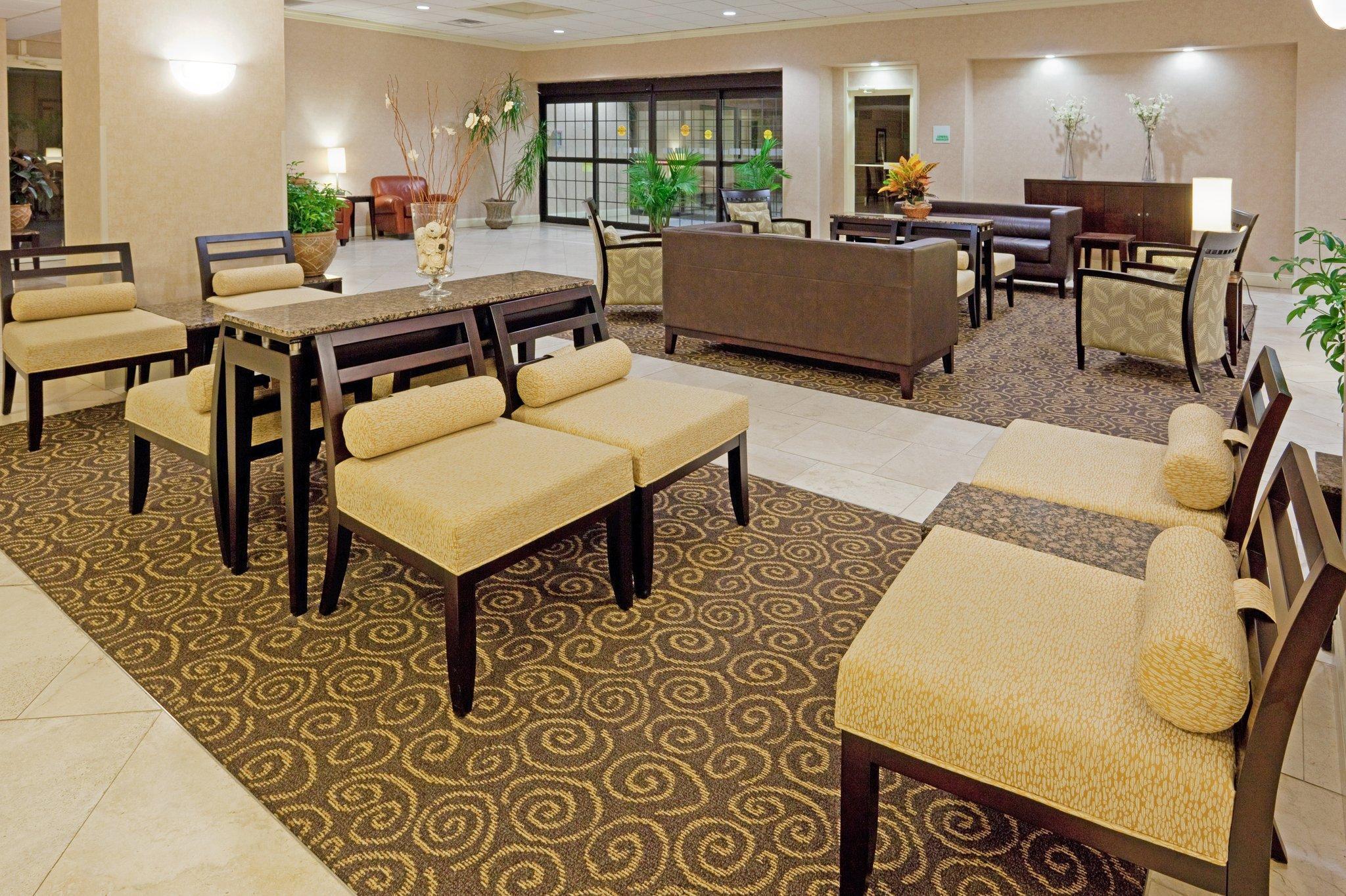 Holiday Inn & Suites Boston Peabody, An Ihg Hotel Екстериор снимка